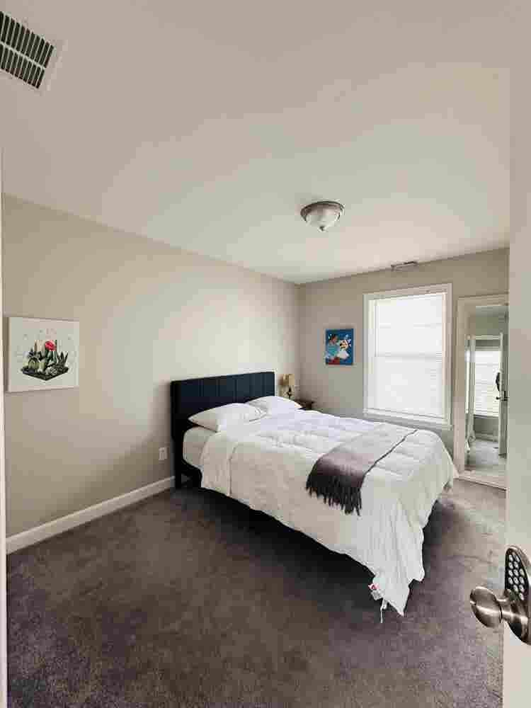 Furnished Room