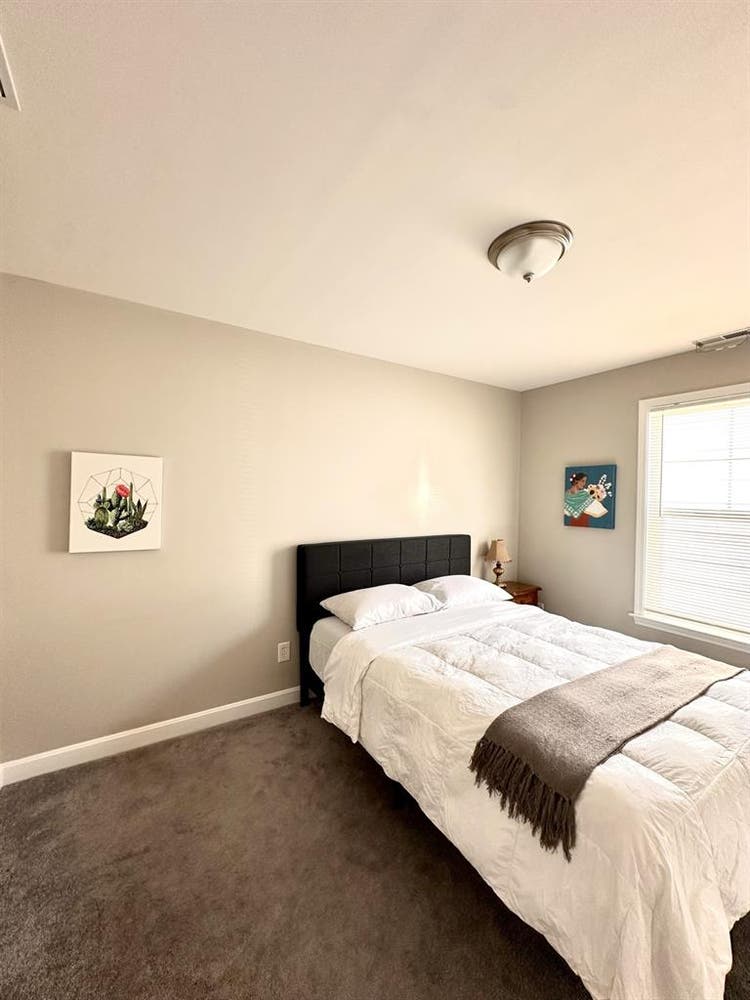 Furnished Room