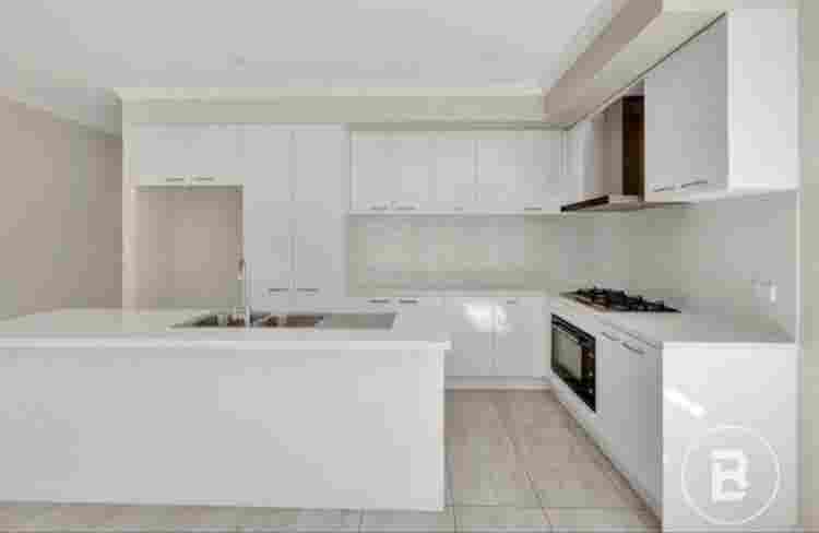 2 rooms available (price per room)