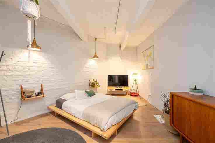 Spacious Antwerp Loft with terrace