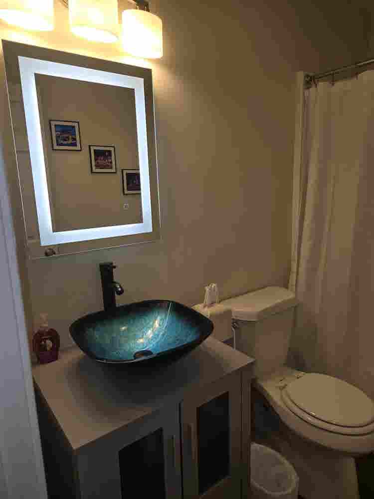 Looking for  roommates.