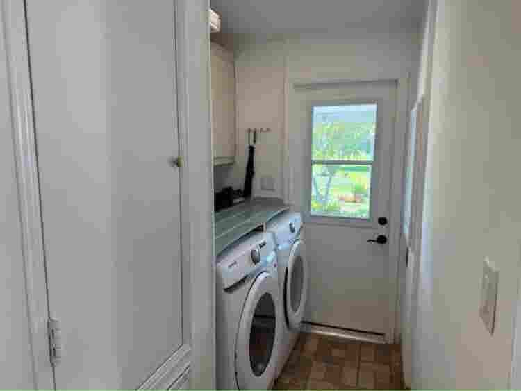 Fully Furnished Room Available
