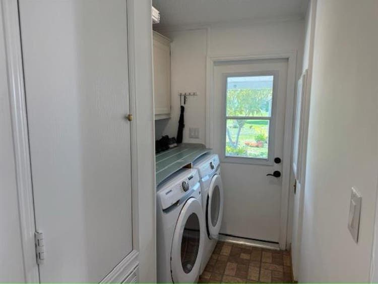 Fully Furnished Room Available