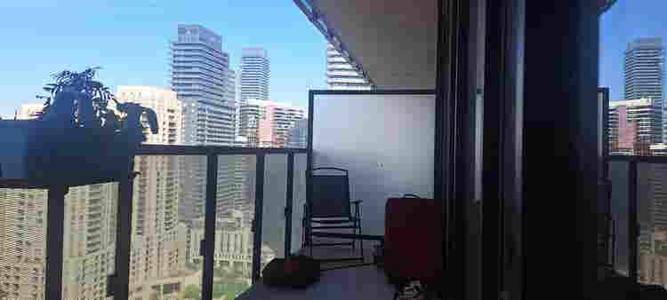 Downtown Condo Lease Takeover