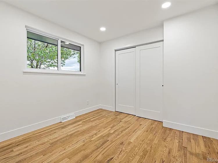 Private Room in Littleton