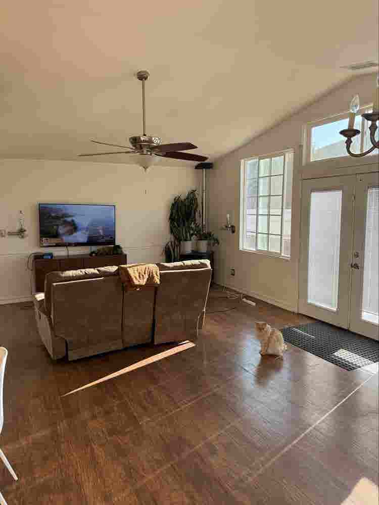 Two rooms available for rent