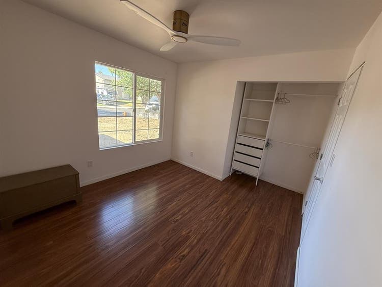Two rooms available for rent