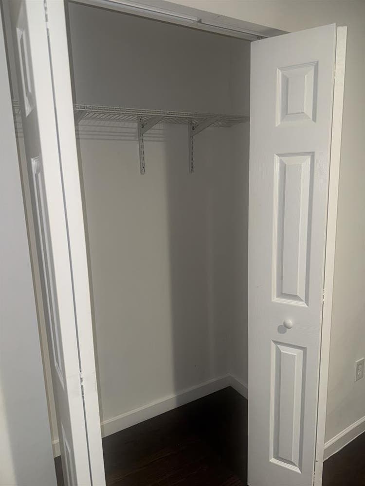 1bdr/shared bath