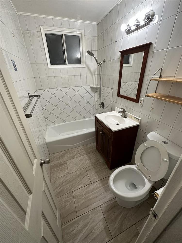 Cheap room for rent