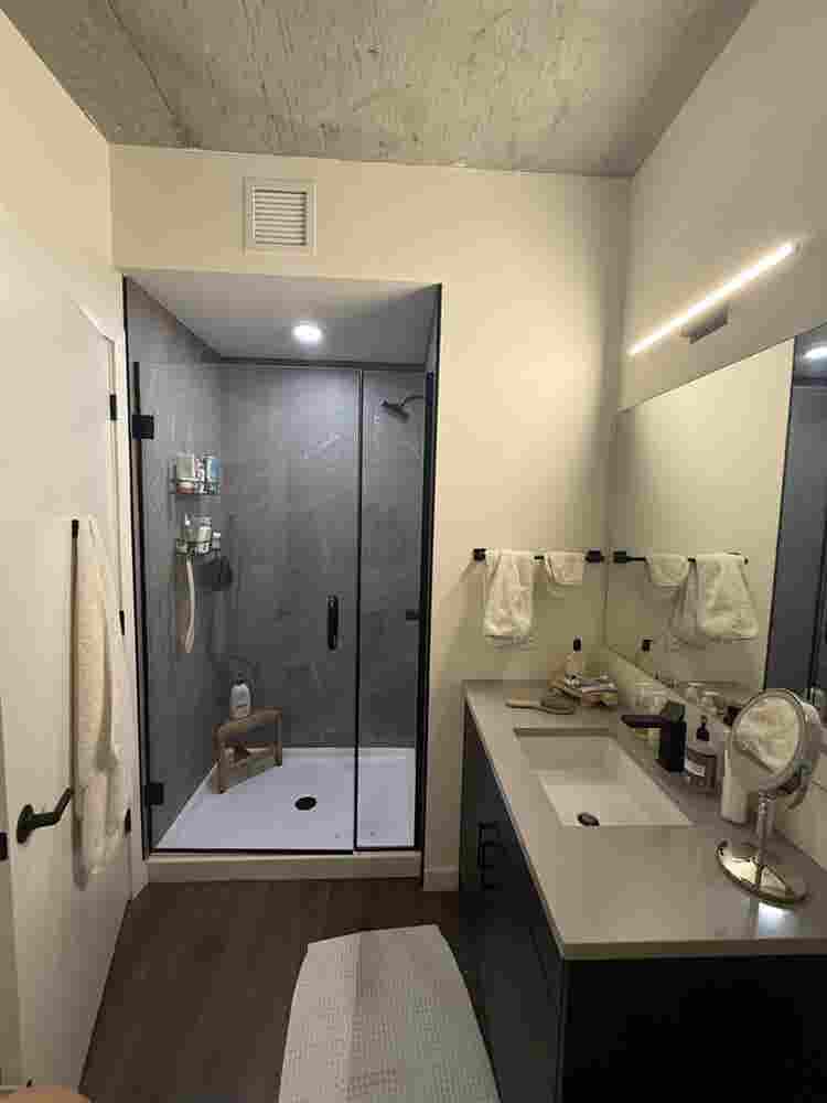 🏙️ 1-bedroom lease takeover