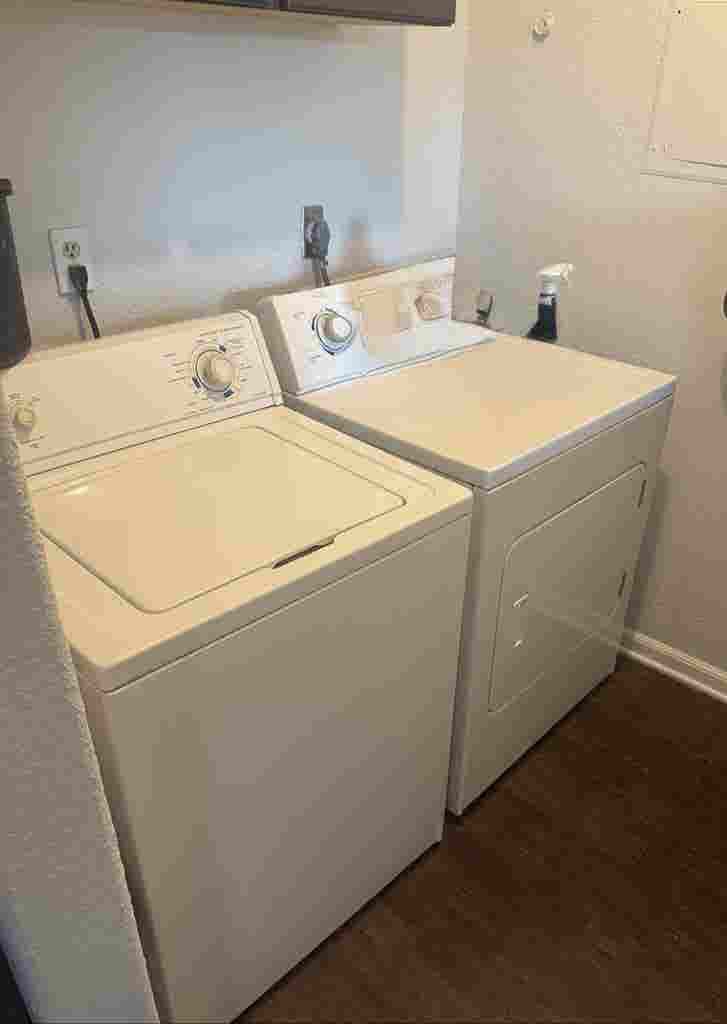 1 bd for rent,