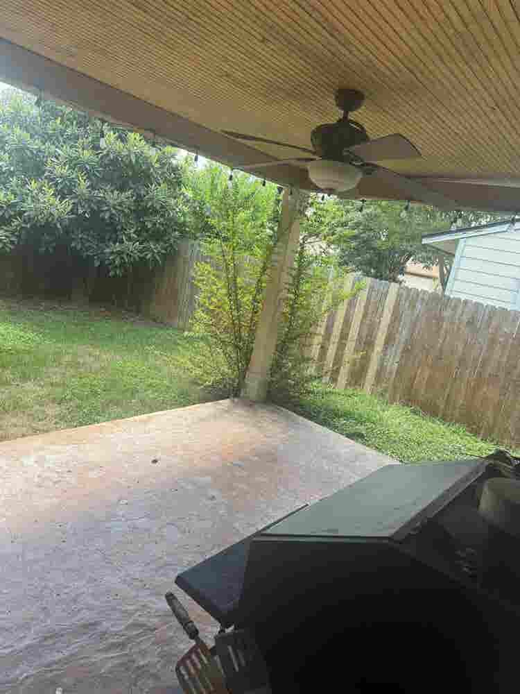 1 bd for rent,