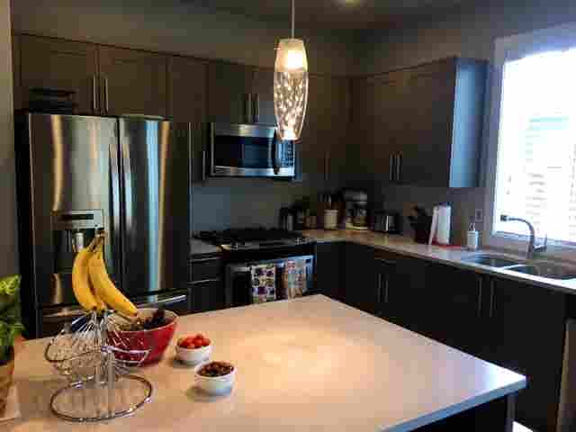 FURNISHED CLEAN ROOM IS AVAILABLE