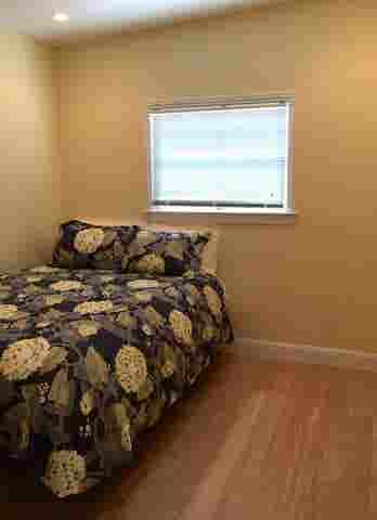 FURNISHED CLEAN ROOM IS AVAILABLE