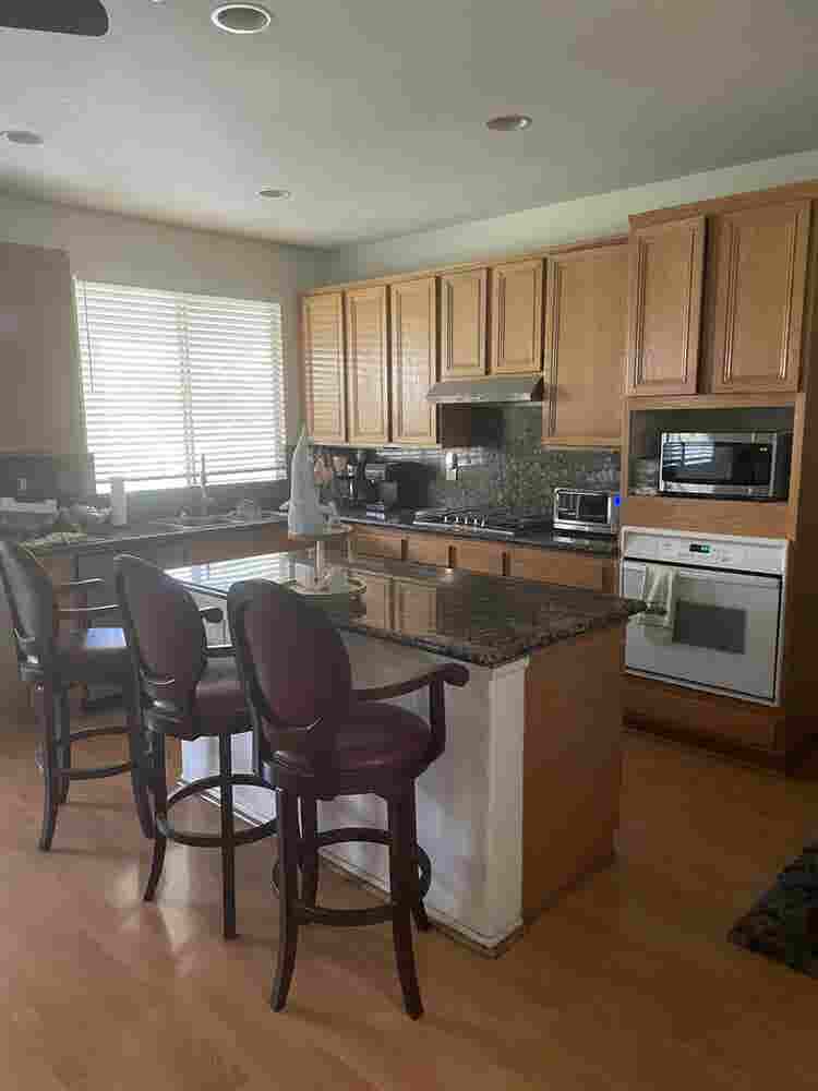 Room for rent in heritage park