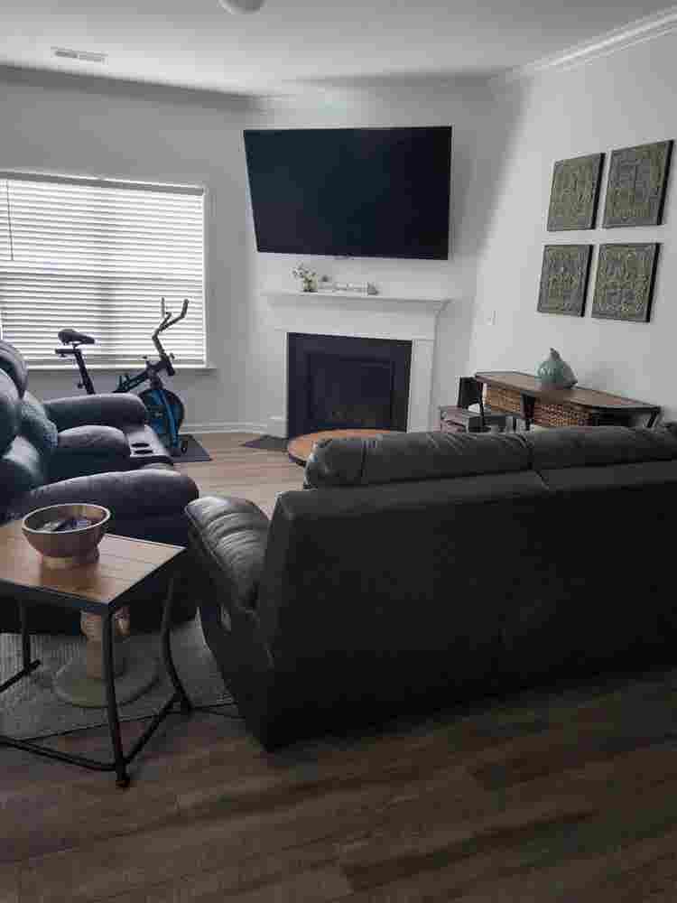 2 Furn rooms, shared bath  incl