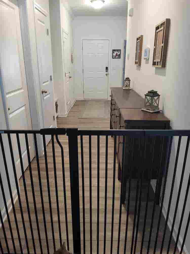 2 Furn rooms, shared bath  incl