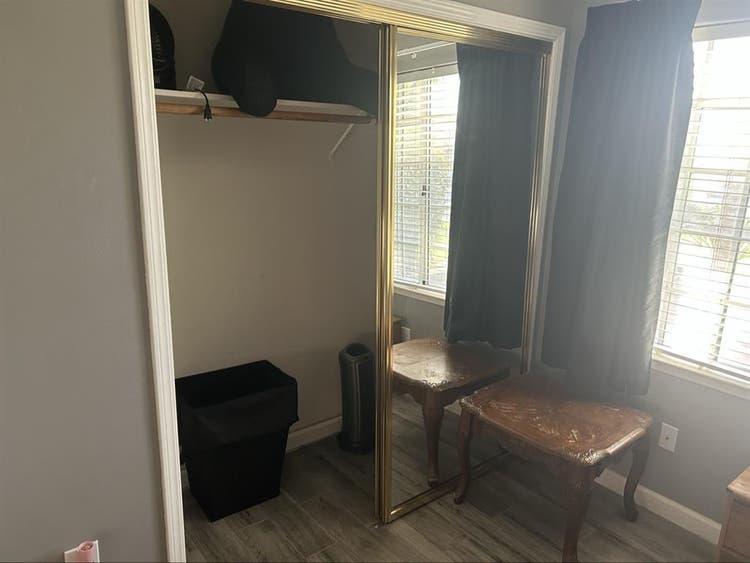 Room for rent