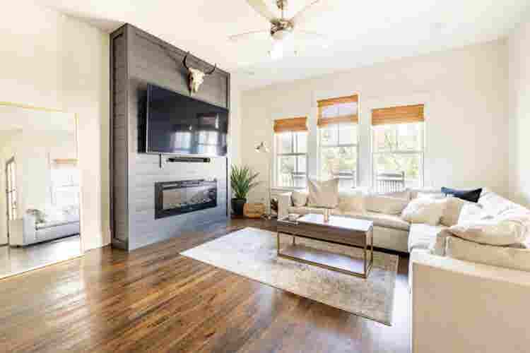 1 bed/1 bath in 4 bed/3 bath home