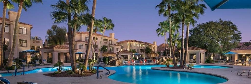 Resort Style North Phoenix Apt