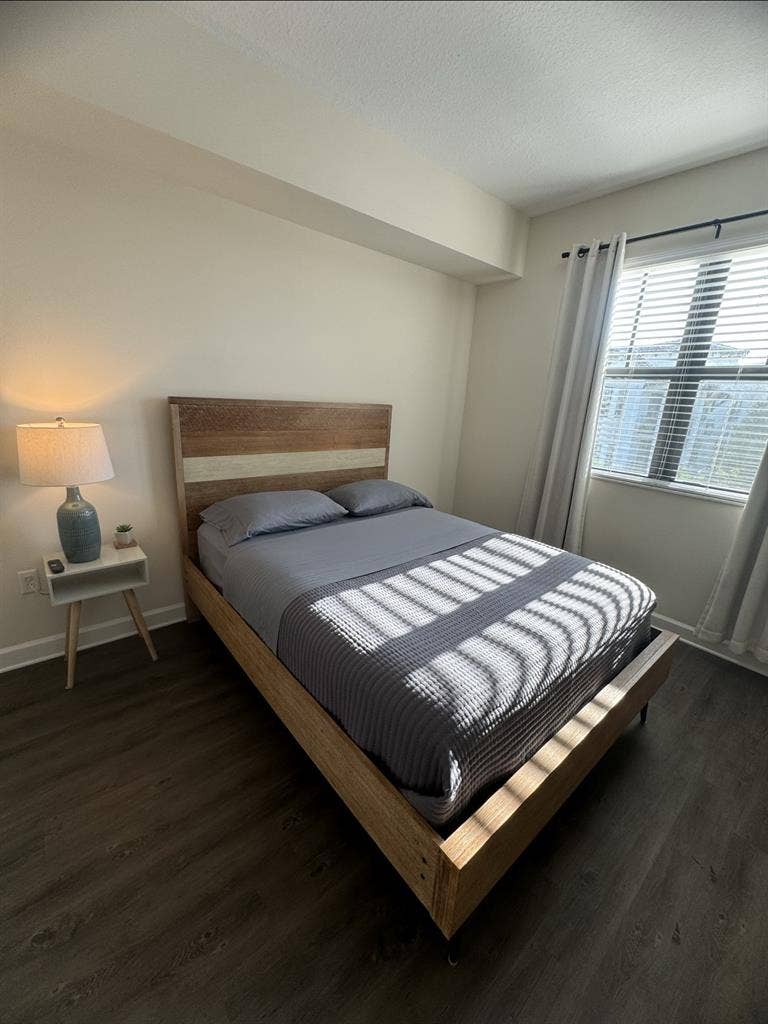 Looking for a roommate in Doral
