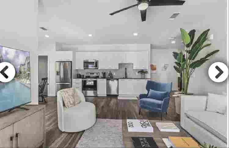 Master room for Rent!
