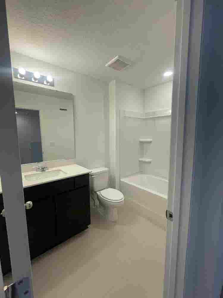 Townhouse rooms available for rent