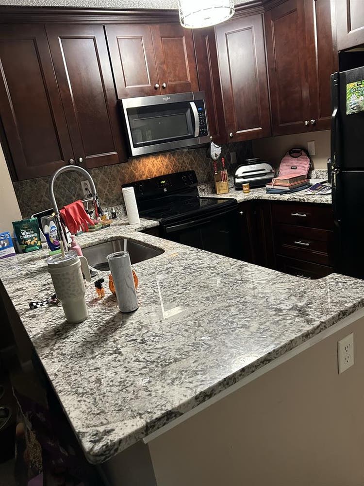 Looking for a roommate