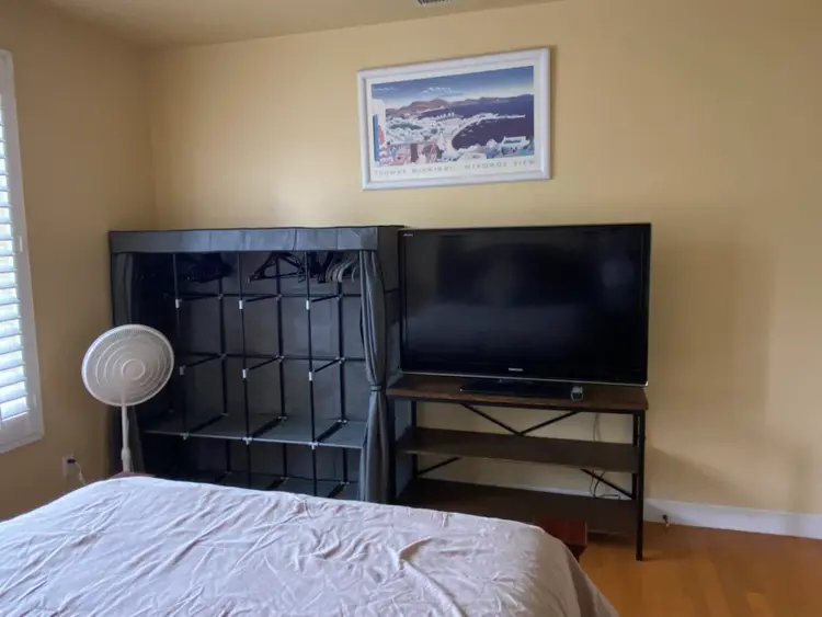 Private room
for rent