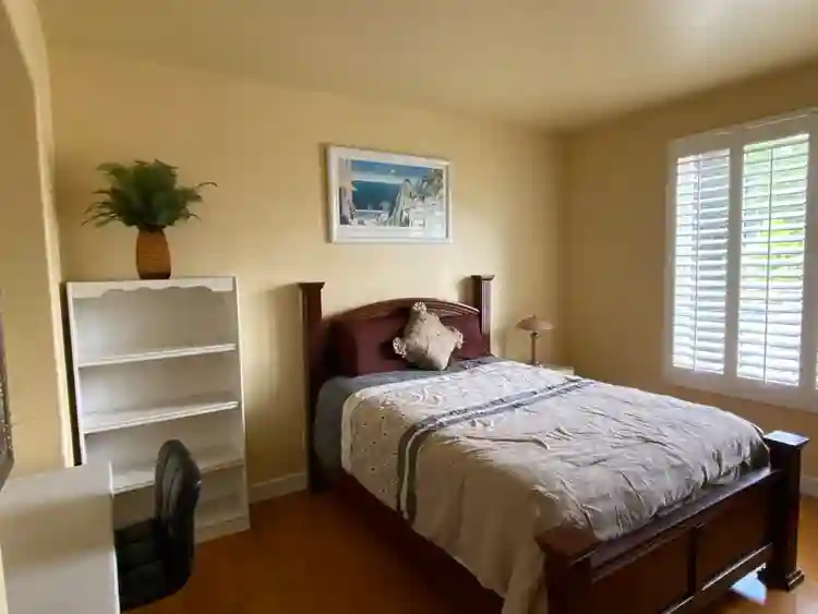 Private room
for rent