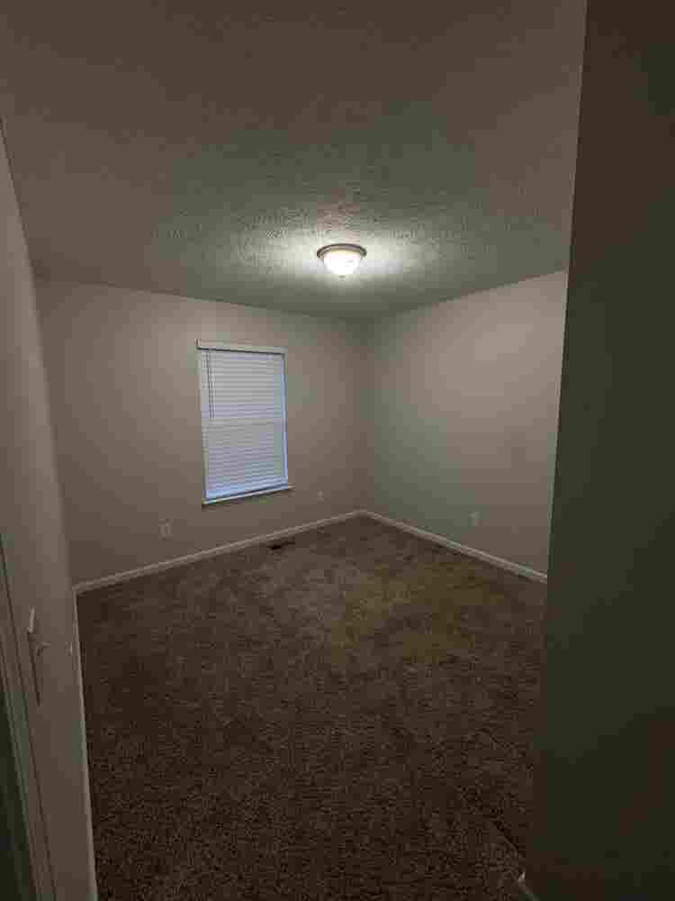 Room for rent!!