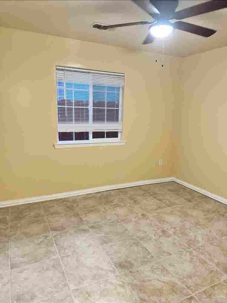 Private room for rent in Soledad CA