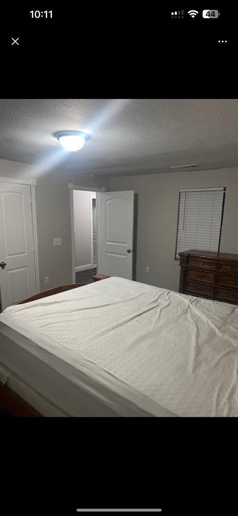 Furnished room for rent