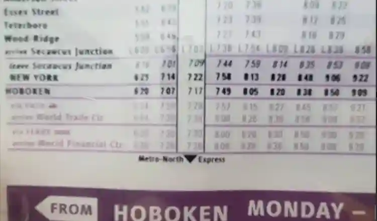 🕜🚌to NYC, 1 Block Away, near Hwys