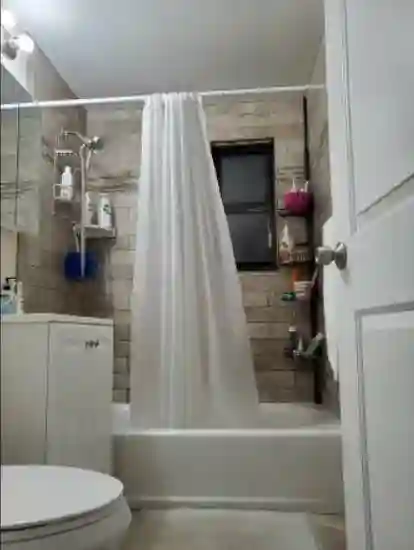 🕜🚌to NYC, 1 Block Away, near Hwys