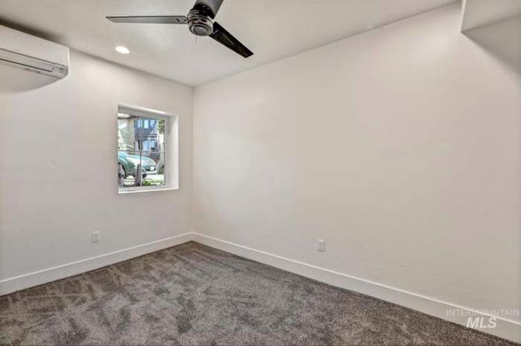Roommate Needed !!