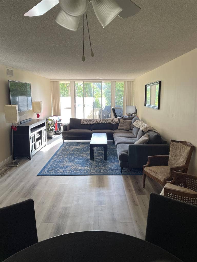 Private Master w/ Private Bathroom