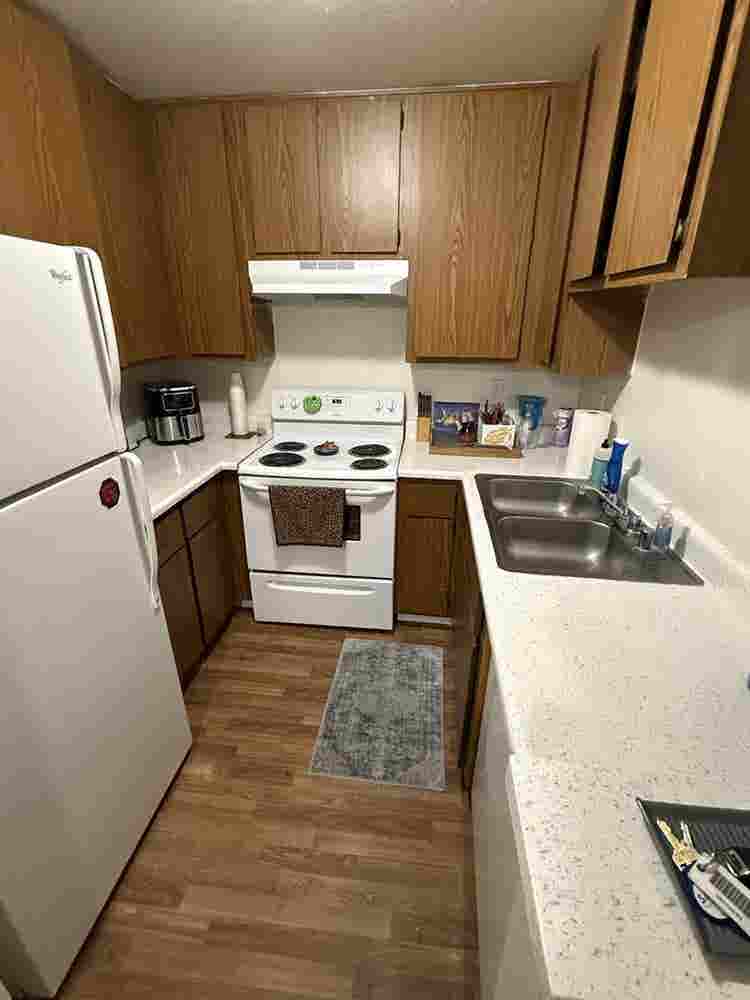 Share my 2 bedroom by the STRIP!