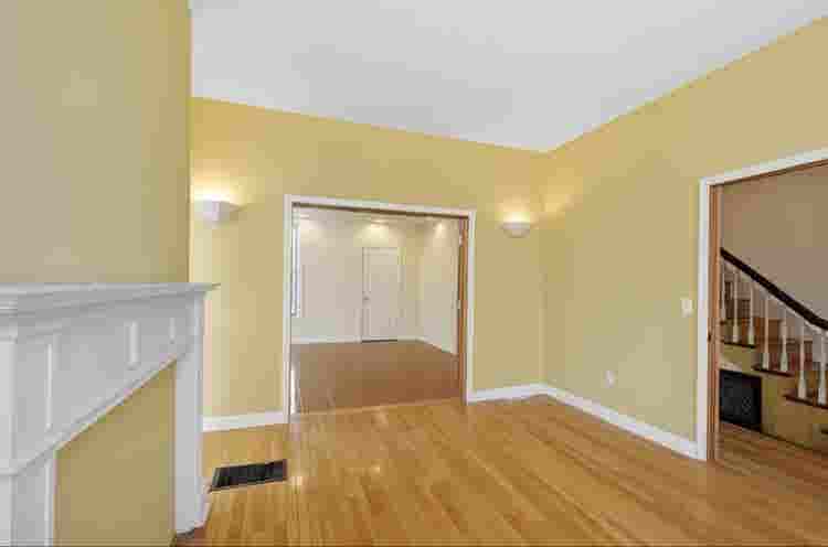 1 Bed in South Boston with Deck