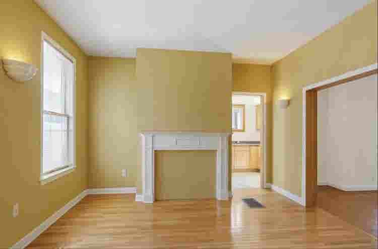 1 Bed in South Boston with Deck