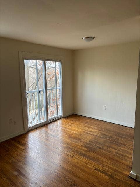 Cozy Room For Rent - Great Location