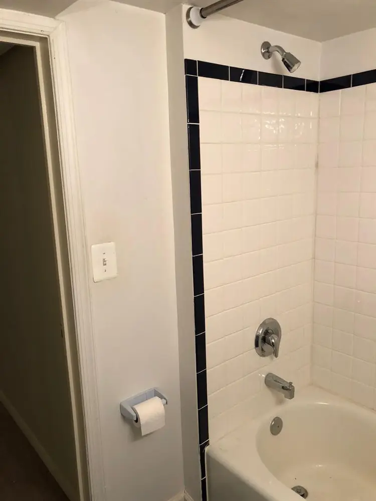 Affordable Room for Rent!