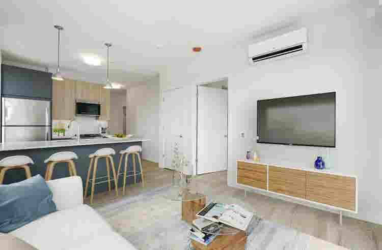 Full unit for rent (no roommates)