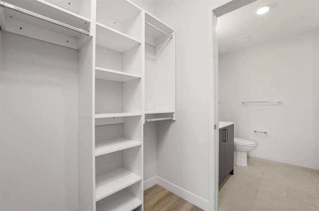 Full unit for rent (no roommates)