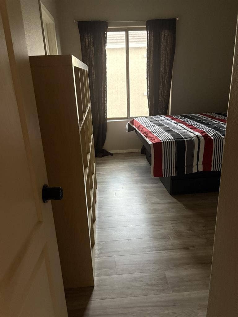 Furnished Room WiFi & Utilities inc