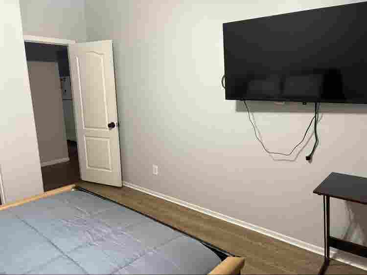 Furnished Room WiFi & Utilities inc