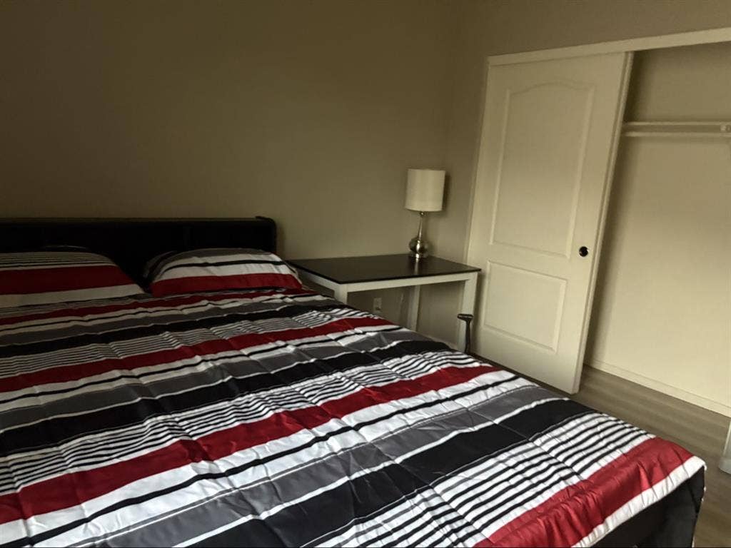 Furnished Room WiFi & Utilities inc