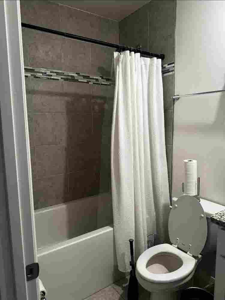 Spacious Rooms for Rent