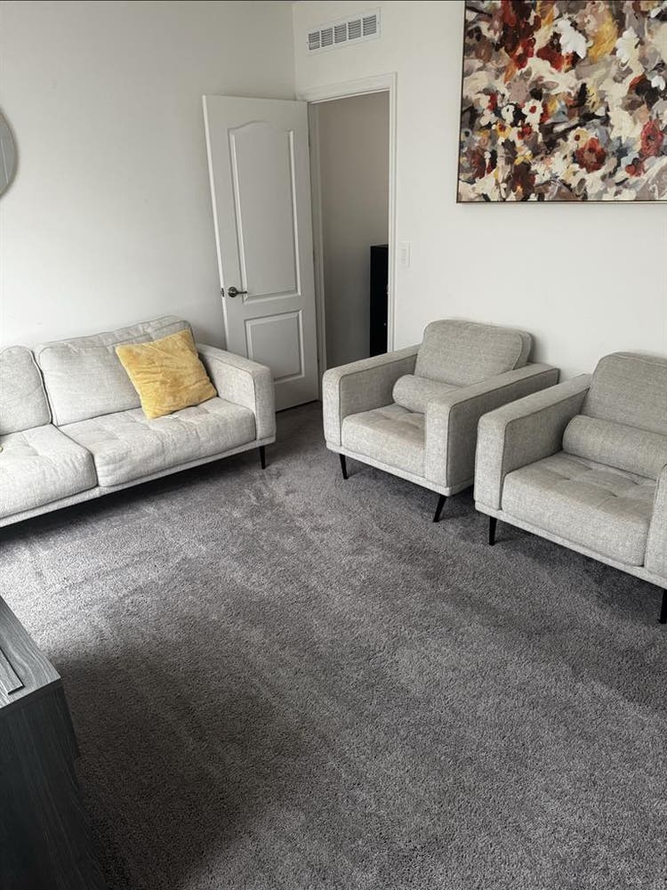 Spacious Rooms for Rent