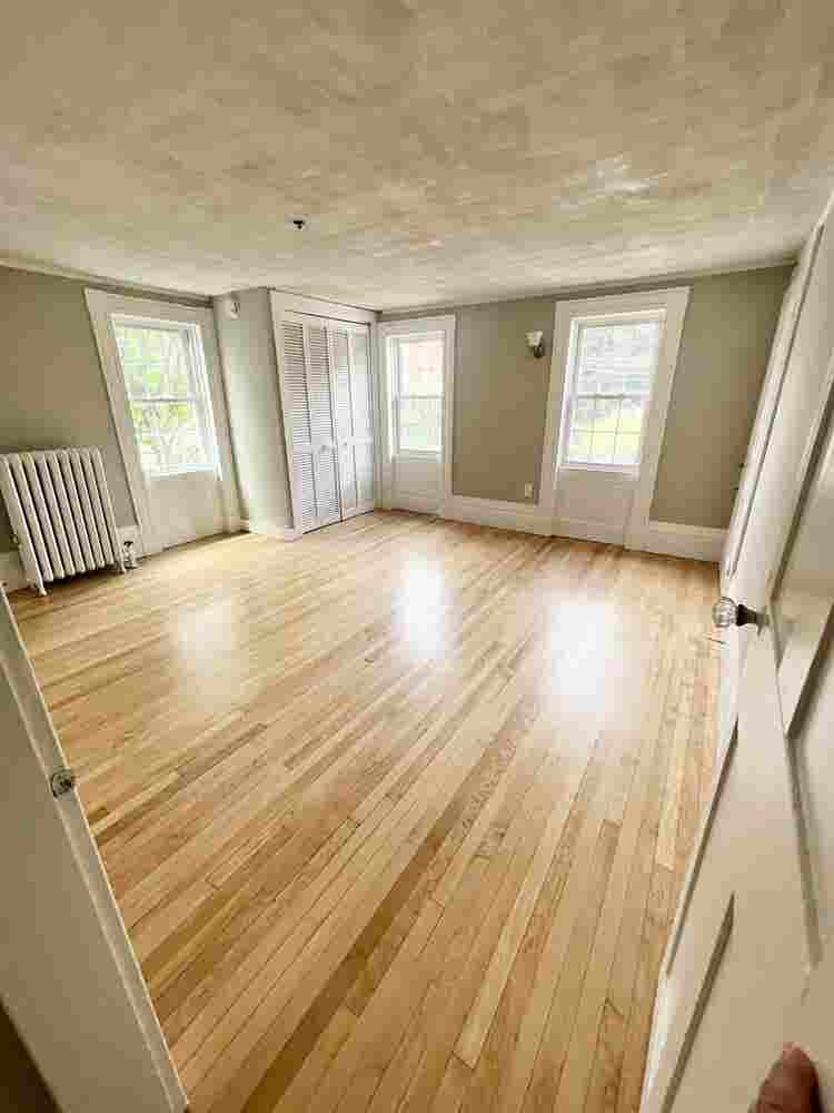 Large 4 bedroom Townhouse